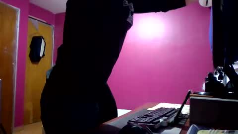 Snapshot of firefeelings chatting on March 10, 2025, 2:50 am Ricardo online show from March 10, 2025, 2:50 am