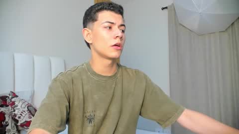 Nicolas online show from December 14, 2025, 3:12 am