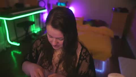 Lio Roxy online show from October 19, 2025, 4:13 am