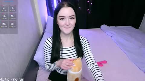 ALICESTEVEVECTOR pvt open  online show from October 28, 2025, 7:05 pm