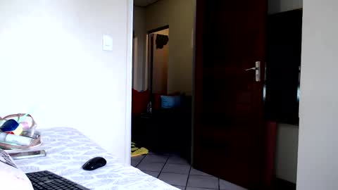 fitblair66_ online show from February 17, 2025, 2:59 pm