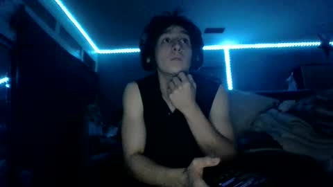 fitboi321 online show from April 3, 2026, 7:17 am