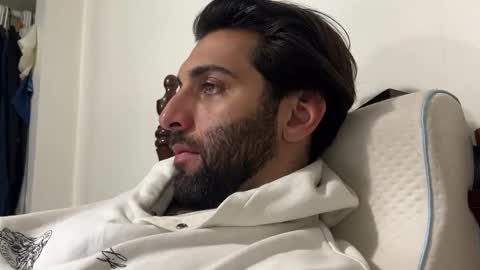 fitcurvyman4fun_69 online show from March 1, 2026, 11:51 pm