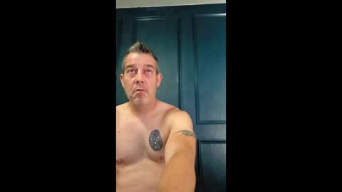 FitDaddy online show from April 20, 2026, 2:42 pm