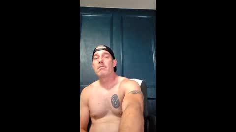 FitDaddy online show from April 21, 2026, 10:45 pm