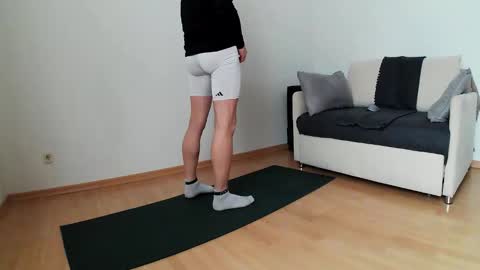 fitgentleman999 online show from January 14, 2026, 12:33 pm