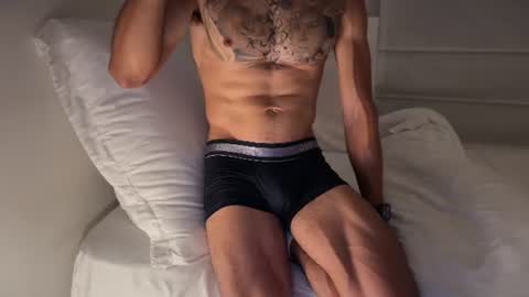 Snapshot of fitjacques chatting on June 16, 2026, 3:09 am fitjacques online show from June 16, 2026, 3:09 am