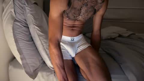 Snapshot of fitjacques chatting on June 29, 2026, 3:35 am fitjacques online show from June 29, 2026, 3:35 am