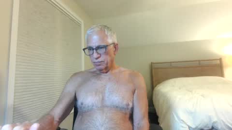 Snapshot of fitman999 chatting on July 11, 2026, 2:03 am Jon online show from July 11, 2026, 2:03 am