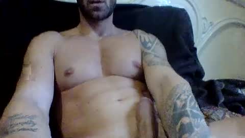 Snapshot of fitness1989 chatting on January 8, 2025, 1:20 pm fitness1989 online show from January 8, 2025, 1:20 pm