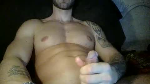 Snapshot of fitness1989 chatting on February 18, 2025, 8:58 pm fitness1989 online show from February 18, 2025, 8:58 pm