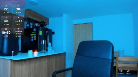 Elias Valencia online show from October 22, 2025, 9:20 am