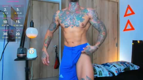 Elias Valencia online show from November 12, 2025, 8:37 am