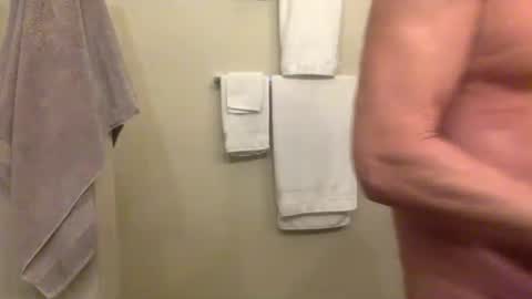 fitonetoo online show from January 7, 2025, 4:29 am