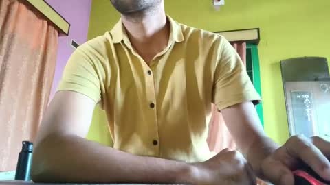 Ur BoyToy online show from May 5, 2026, 5:04 am