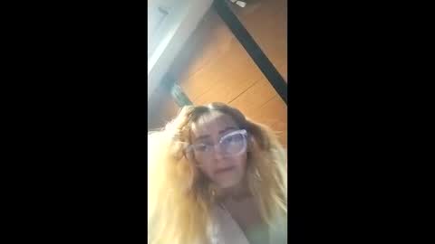 Snapshot of flacabell chatting on May 26, 2026, 7:10 pm flacabell online show from May 26, 2026, 7:10 pm