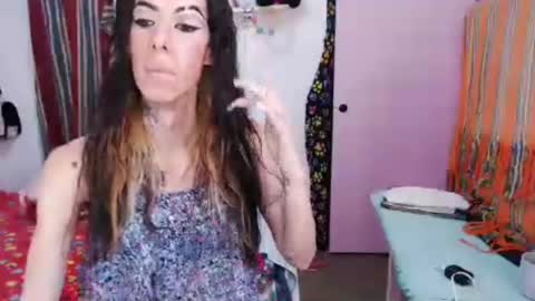 Snapshot of flacats23cm chatting on June 25, 2026, 8:13 pm flats23cm online show from June 25, 2026, 8:13 pm