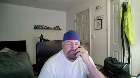 Snapshot of flaguy3233 chatting on January 3, 2025, 8:43 pm Florida guy online show from January 3, 2025, 8:43 pm