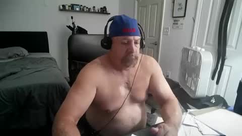 Snapshot of flaguy3233 chatting on September 29, 2025, 3:44 am Florida guy online show from September 29, 2025, 3:44 am