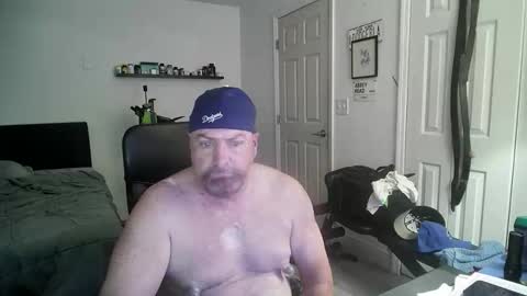 Snapshot of flaguy3233 chatting on October 22, 2025, 4:18 pm Florida guy online show from October 22, 2025, 4:18 pm