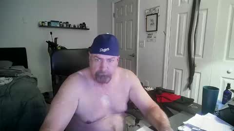 Snapshot of flaguy3233 chatting on November 12, 2025, 9:14 pm Florida guy online show from November 12, 2025, 9:14 pm