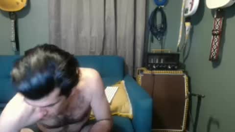 Flannel Dong online show from October 12, 2025, 3:05 am