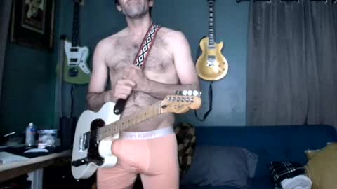 Flannel Dong online show from October 14, 2025, 11:33 am