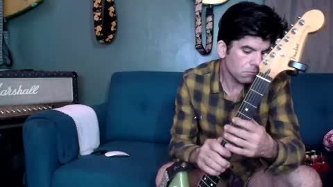 Flannel Dong online show from October 21, 2025, 12:33 am