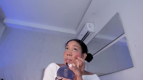 Flavia online show from January 10, 2026, 6:53 pm