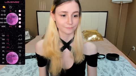 FlexiMona online show from February 1, 2025, 1:09 pm