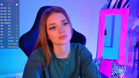 Flexyfoxy online show from March 6, 2026, 12:56 pm