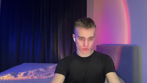 flikyy online show from December 14, 2025, 10:03 pm