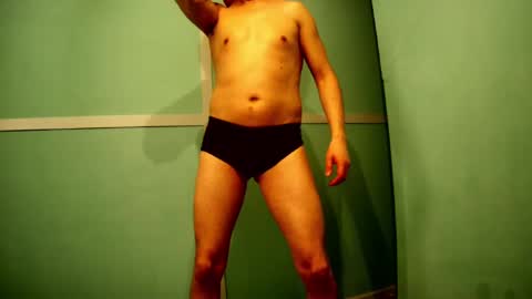 flingmind2 online show from November 18, 2025, 3:34 am