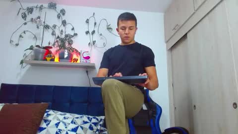 Snapshot of flint_ryan chatting on March 24, 2026, 5:51 pm Nico online show from March 24, 2026, 5:51 pm