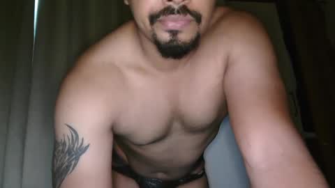 flirtsxxx online show from February 19, 2025, 8:10 pm