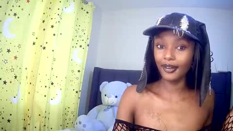 sheery online show from September 30, 2025, 12:21 pm