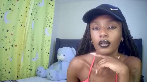 sheery online show from October 19, 2025, 4:02 am