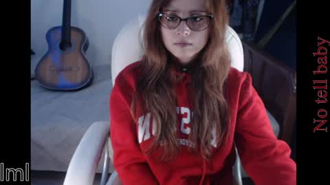 Snapshot of flor3citarockera chatting on July 7, 2026, 4:11 pm flor3citarockera online show from July 7, 2026, 4:11 pm