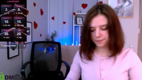 Snapshot of flora_ri chatting on March 3, 2025, 1:31 pm just ask me online show from March 3, 2025, 1:31 pm