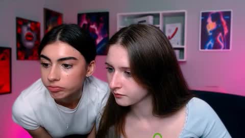 Snapshot of flora_ri chatting on September 18, 2025, 12:07 pm just ask me online show from September 18, 2025, 12:07 pm