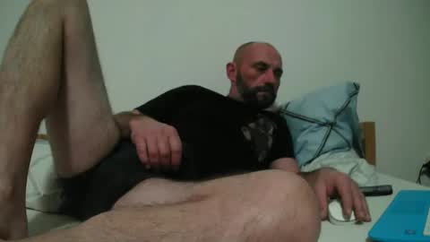 florekmilan online show from December 2, 2024, 8:44 pm