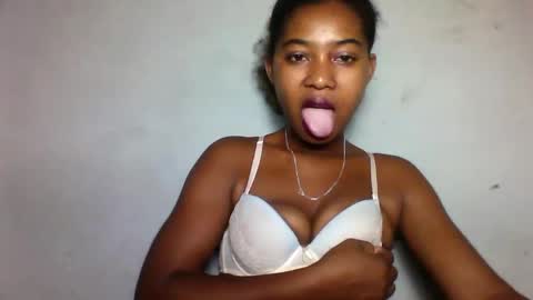 Snapshot of florencia011 chatting on March 3, 2025, 10:42 pm florencia011 online show from March 3, 2025, 10:42 pm