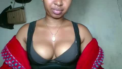 Snapshot of florencia011 chatting on October 27, 2025, 2:48 am florencia011 online show from October 27, 2025, 2:48 am