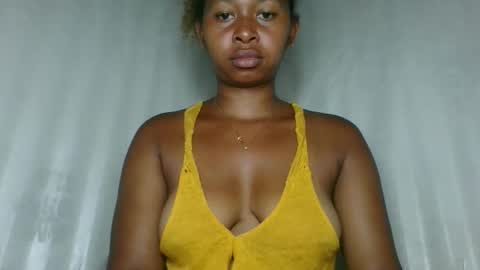 Snapshot of florencia011 chatting on January 6, 2026, 5:16 pm florencia011 online show from January 6, 2026, 5:16 pm