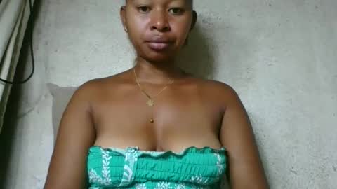 Snapshot of florencia011 chatting on March 5, 2026, 11:01 pm florencia011 online show from March 5, 2026, 11:01 pm