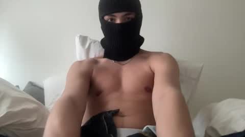 Snapshot of florisreederman chatting on February 14, 2026, 4:04 pm florisreederman online show from February 14, 2026, 4:04 pm