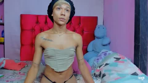 Snapshot of flower_weed chatting on March 28, 2026, 6:57 am Flower weed online show from March 28, 2026, 6:57 am