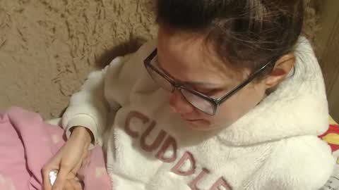 say meow and send tip  online show from January 30, 2025, 10:08 pm