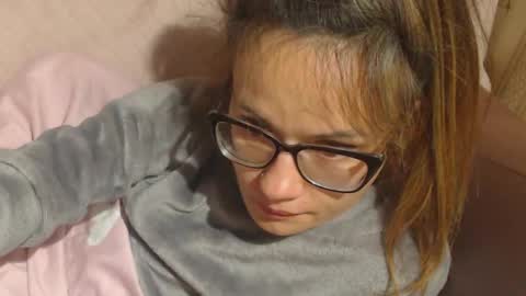 say meow and send tip  online show from September 26, 2025, 6:56 pm