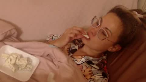 Snapshot of flowercandydoll chatting on July 28, 2026, 9:58 pm say meow and send tip online show from July 28, 2026, 9:58 pm